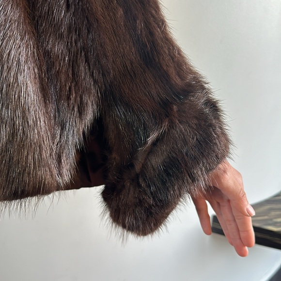 Vintage beaver cape - Picture 9 of 9